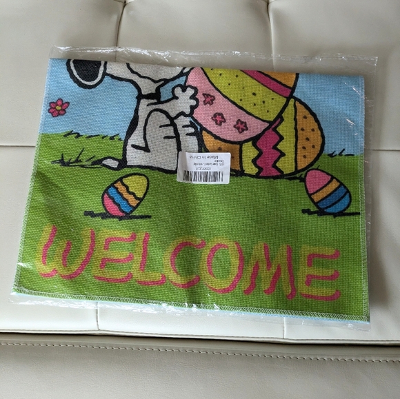 New, The Peanuts/ Snoopy and Woodstock Easter 🐇 Sign Outdoor Flag - Picture 5 of 5